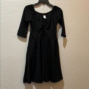 Deadly Dames Black Dress with 3/4 Sleeves Size Medium